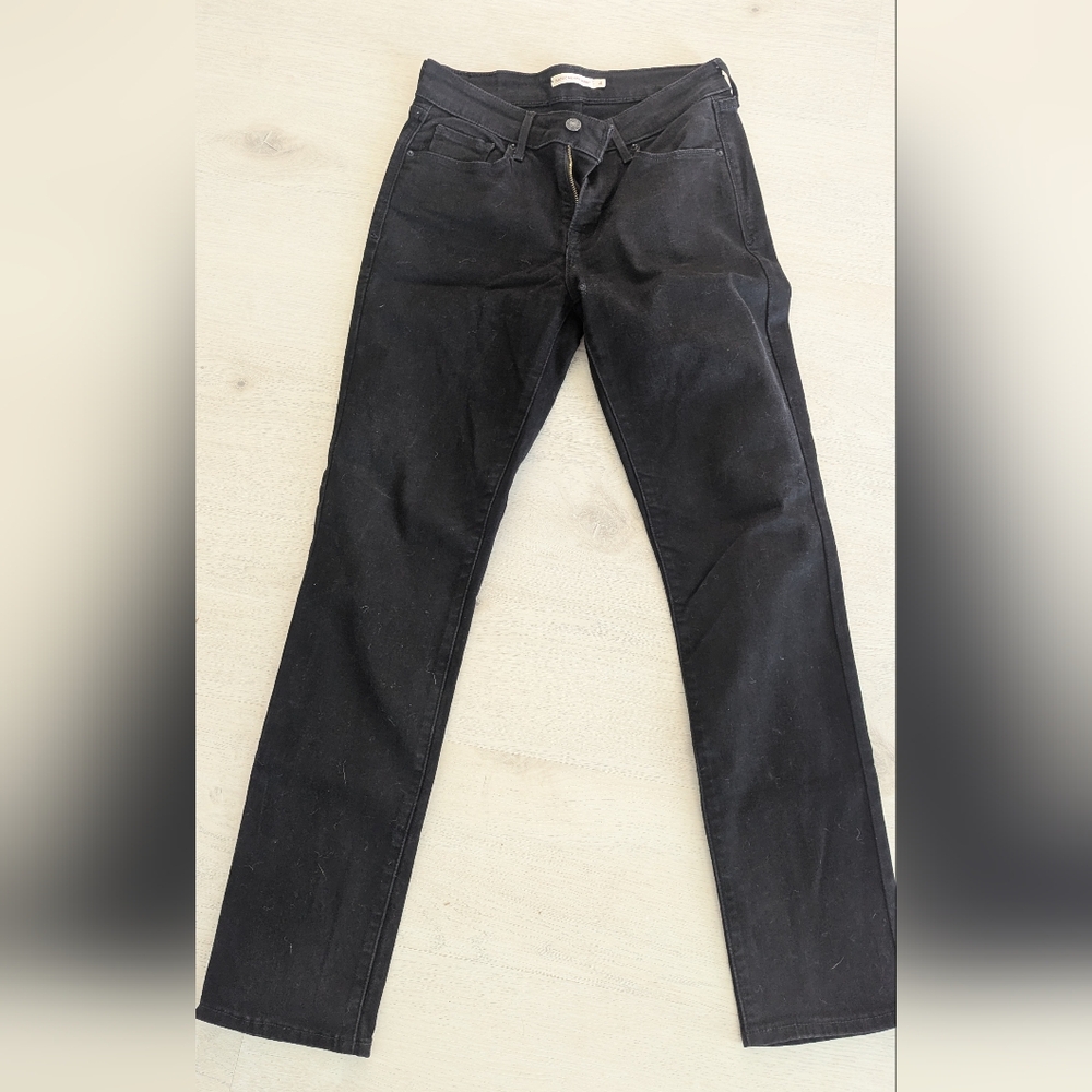 Levi Classic Mid-rise Skinny Jeans